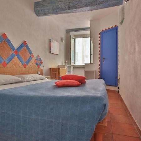 Cateo Hotel Riomaggiore Exterior photo